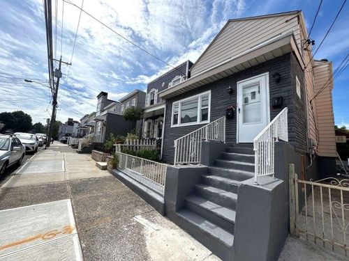189 Bartholdi Ave, Jersey City, NJ, 07305-1803 | Card Image