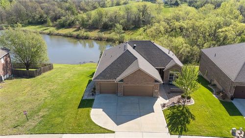 3405 N 109th Ter, Kansas City, KS, 66109-8907 | Card Image