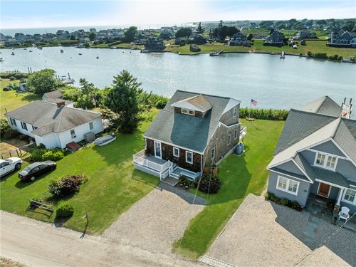 76 Peninsula Rd, South Kingstown, RI, 02879-7007 | Card Image