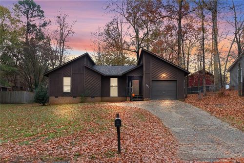 5811 Waters Edge Dr, Fayetteville, NC, 28314-1059 | Card Image