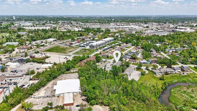 APT-304 - 215 40 Th Street Dr, Condo with 3 bedrooms, 2 bathrooms and null parking in Cedar Rapids IA | Image 46