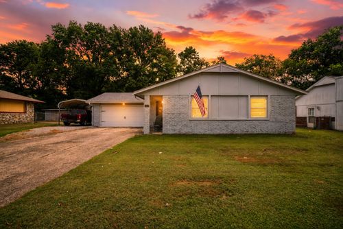 1813 Surrey Drive, Pryor, OK, 74361 | Card Image
