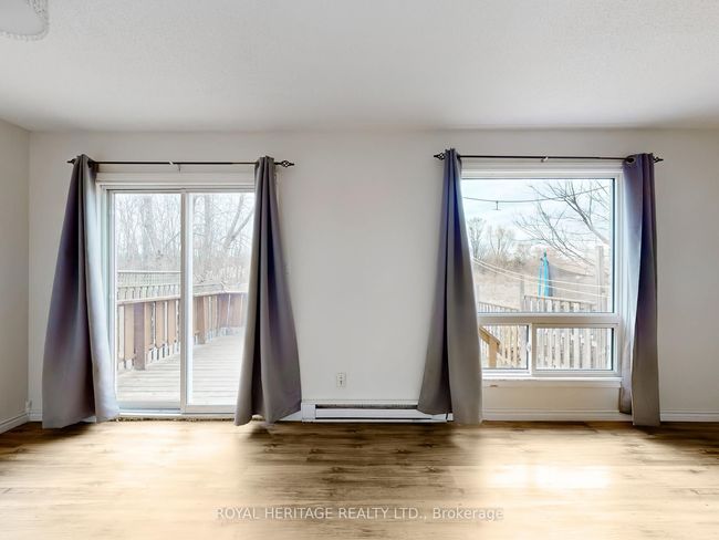 1544 Norwill Cres, House attached with 5 bedrooms, 3 bathrooms and 2 parking in Oshawa ON | Image 5