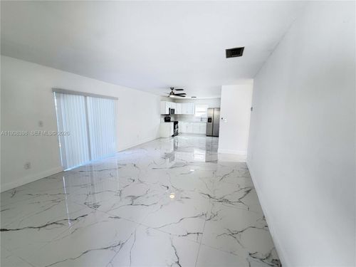 2-133 Se 2nd Ave, Hallandale Beach, FL, 33009-5512 | Card Image