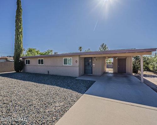 3732 S Prudence Rd, Tucson, AZ, 85730-3417 | Card Image