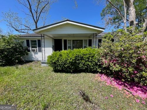 108 S Hall St, Adrian, GA, 31002-2022 | Card Image