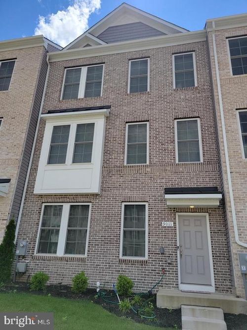 9011 Elk Ave, UPPER MARLBORO, MD, 20774-2684 | Card Image