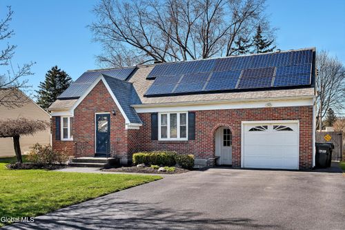 1022 Day Road, Schenectady, NY, 12303 | Card Image