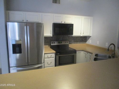2165 N San Vincente Dr, Chandler, AZ, 85225-1354 | Card Image