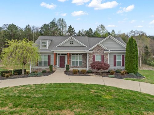 4413 Old Colony Ln, Morristown, TN, 37814-8049 | Card Image