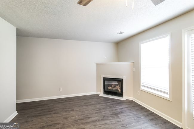 95 Crestfield Cir, House other with 3 bedrooms, 3 bathrooms and null parking in Covington GA | Image 6