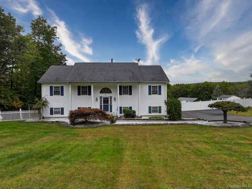 125 White Bridge Rd, Middletown, NY, 10940-7319 | Card Image