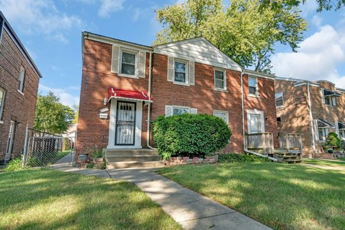 330 Geneva Ave, Bellwood, IL, 60104-1304 | Card Image