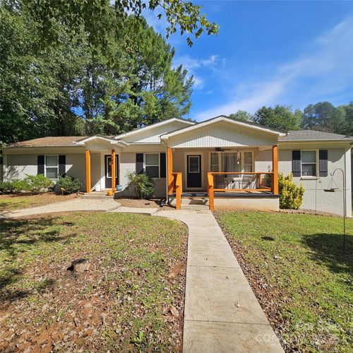 749 Boston Rd, Taylorsville, NC, 28681-2843 | Card Image