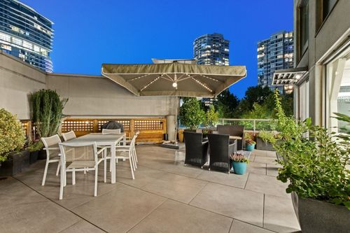 307-1009 Expo Boulevard, Vancouver, BC, V6Z2V9 | Card Image