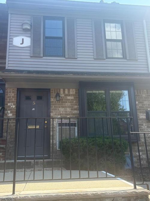 j-5-181 Long Hill Rd, Little Falls, NJ, 07424-2030 | Card Image