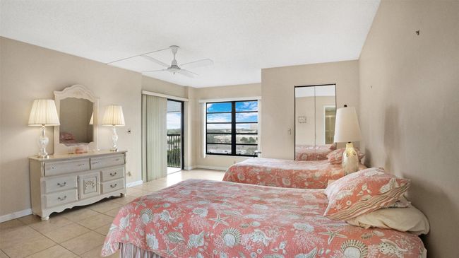 APT-808 - 2202 S Cypress Bend Dr, Condo with 2 bedrooms, 2 bathrooms and null parking in Pompano Beach FL | Image 15