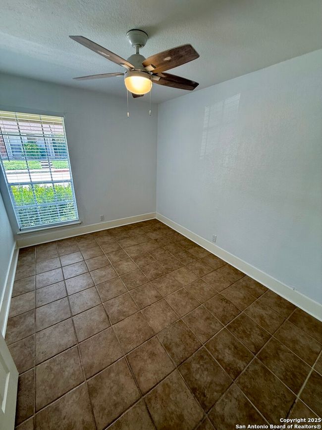UNIT-2901 - 9140 Timber Path, Condo with 3 bedrooms, 2 bathrooms and null parking in San Antonio TX | Image 16