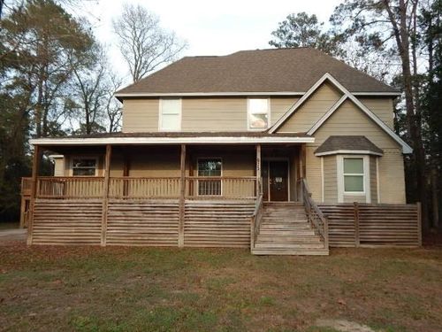 615 River Plantation Dr, Conroe, TX, 77302-3745 | Card Image