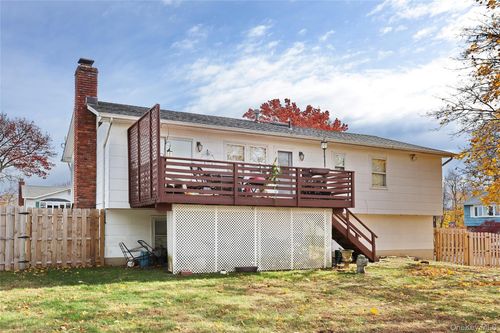 15 Stubbe Dr, Stony Point, NY, 10980-2440 | Card Image