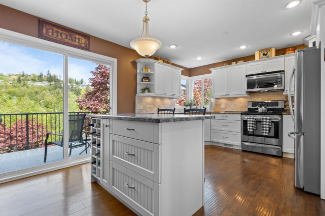 35839 Eaglecrest Drive, House other with 6 bedrooms, 3 bathrooms and null parking in Abbotsford BC | Image 10