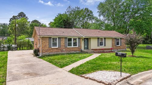 106 Winston Ct, Clarksville, TN, 37042-5346 | Card Image