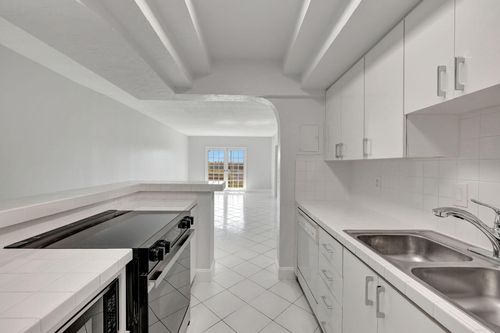 408-1407 Ne 56th St, Fort Lauderdale, FL, 33334-6137 | Card Image
