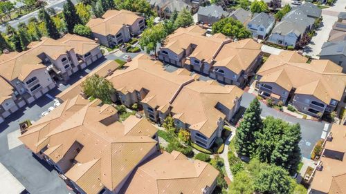 unit-1015-10001 Woodcreek Oaks Blvd, Roseville, CA, 95747-5108 | Card Image