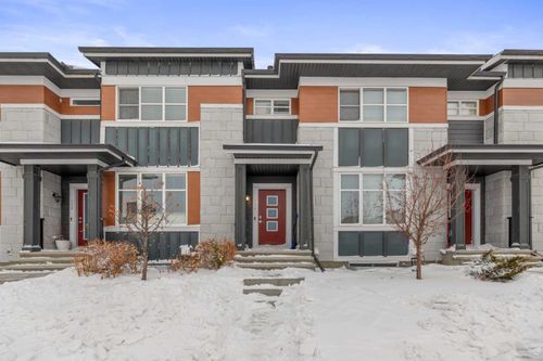 134 Skyview Cir Ne, Calgary, AB, T3N0V3 | Card Image