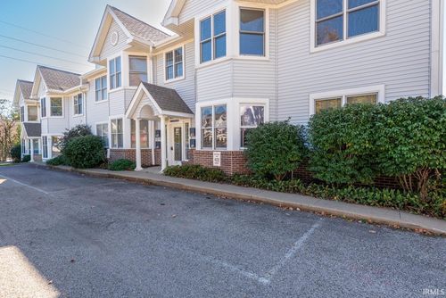 423 S Madison St, Bloomington, IN, 47403-2450 | Card Image