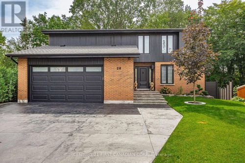 28 Lindbrook Crt, London, ON, N5X2L3 | Card Image