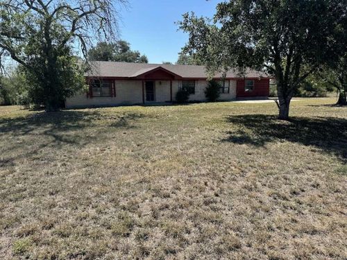 5996 Yucca Trl, Beeville, TX, 78102-8223 | Card Image