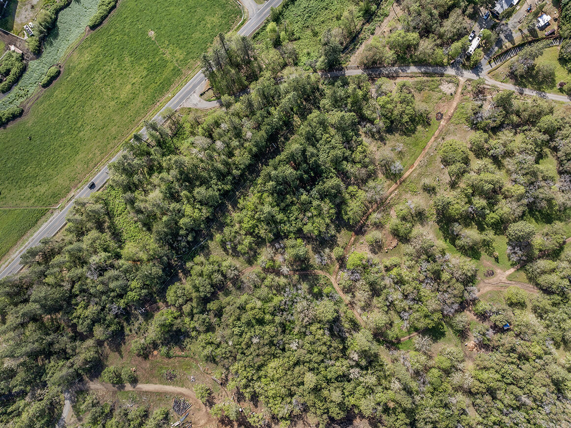 Land in Grants Pass 4