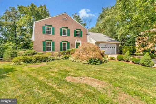 4203 Pickering Pl, ALEXANDRIA, VA, 22309-2820 | Card Image