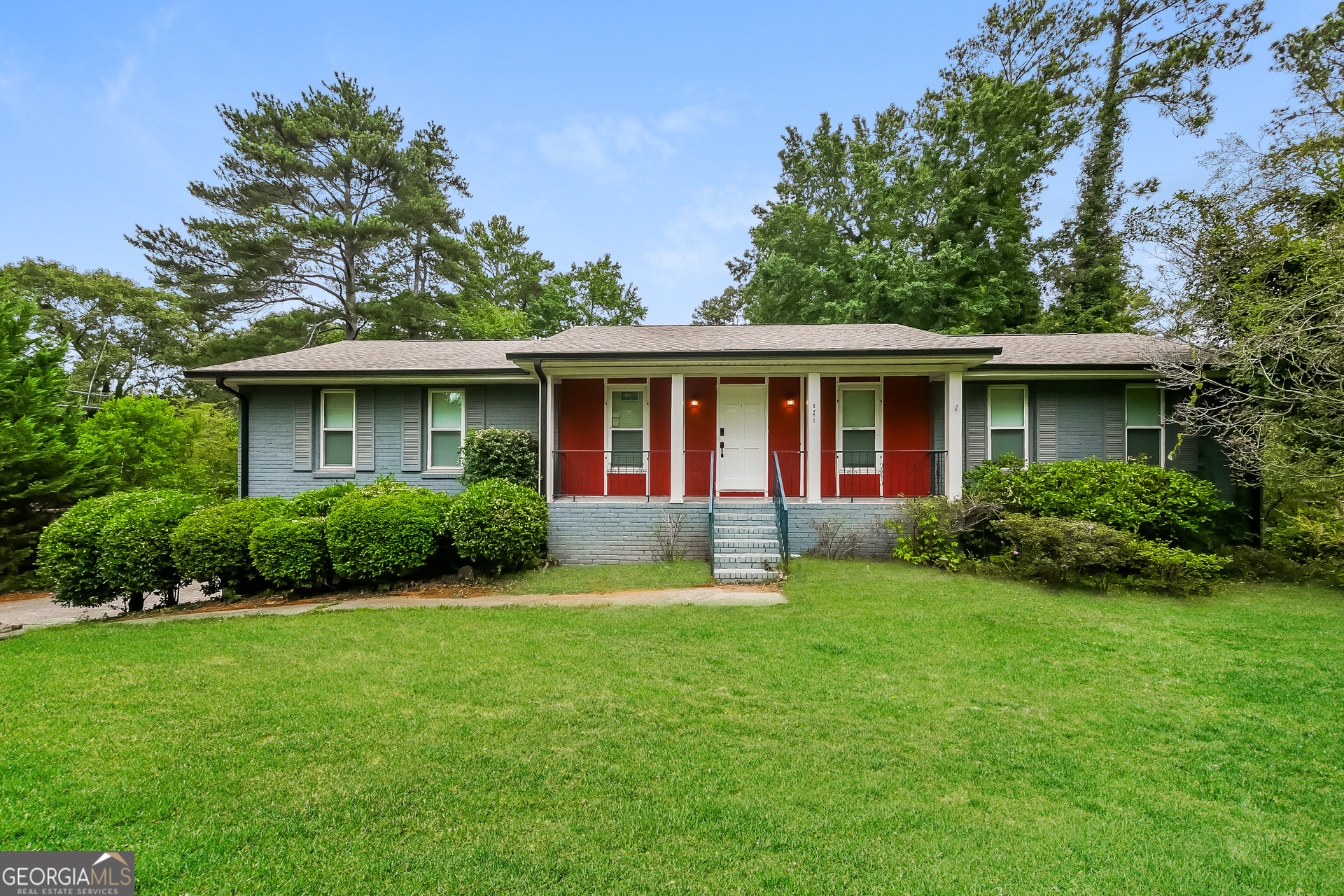 Adrian Dr, Riverdale, GA 30296