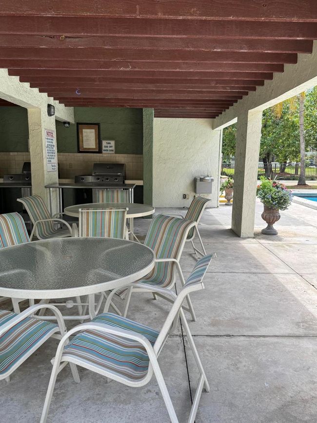 APT-101 - 5155 E Sabal Palm Blvd, Condo with 2 bedrooms, 2 bathrooms and null parking in Tamarac FL | Image 13