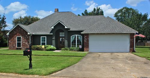 10075 Summerfield Dr, Denham Springs, LA, 70726-1586 | Card Image