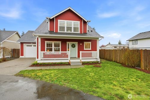 18018 W Columbia St, Monroe, WA, 98272-1228 | Card Image