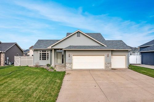 1721 Prairie View Ln Ne, Sauk Rapids, MN, 56379-4420 | Card Image