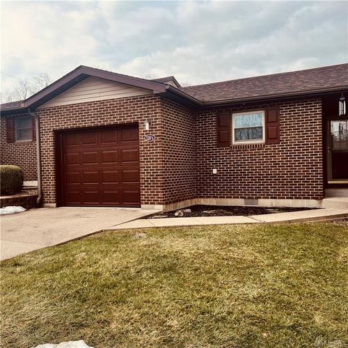 middle-118 1/2 Springlake Avenue, Hillsboro, OH, 45133 | Card Image