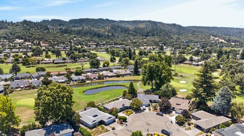 189 Oak Shadow Dr, Santa Rosa, CA, 95409-6253 | Card Image