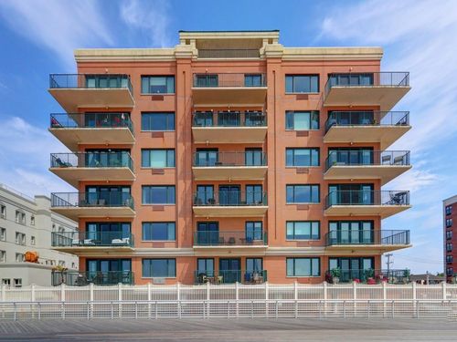 apt-7g-260 W Broadway, Long Beach, NY, 11561-3941 | Card Image