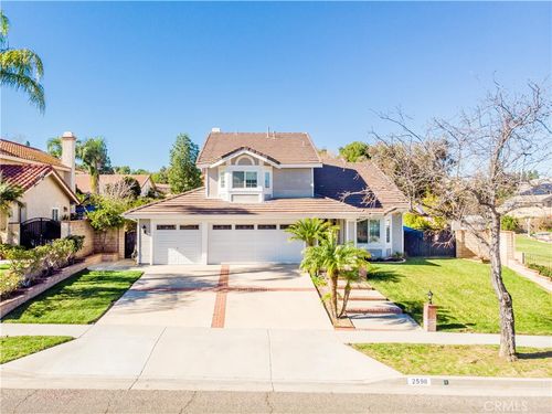 2598 Independence, Corona, CA, 92882 | Card Image