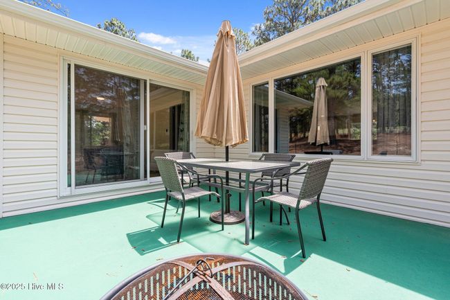 180 Lancashire Ln, House other with 3 bedrooms, 2 bathrooms and 4 parking in West End NC | Image 41