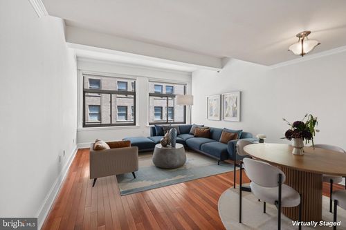 apt-8c-1500 Chestnut St, PHILADELPHIA, PA, 19102-2744 | Card Image