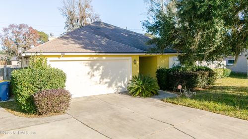 11935 Crooked River Rd, Jacksonville, FL, 32219-5167 | Card Image