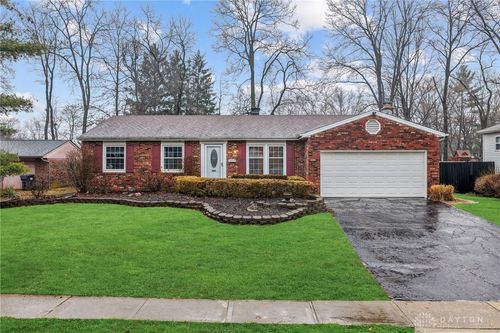 1954 Heidelberg Dr, Loveland, OH, 45140-2134 | Card Image