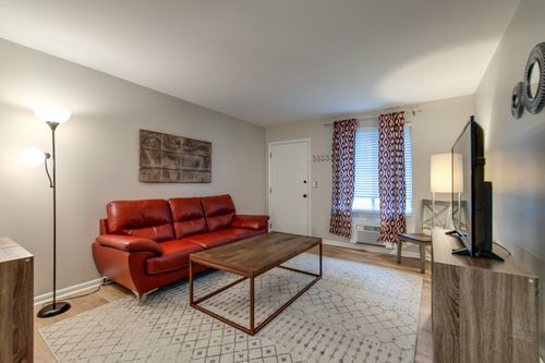 apt-d1-3600 Hillsboro Pike, Nashville, TN, 37215-2133 | Card Image