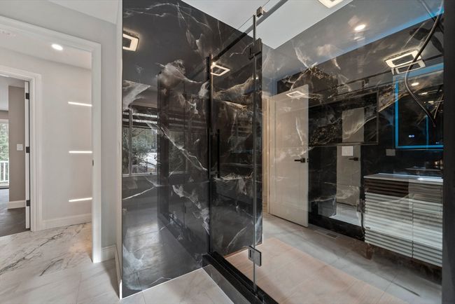 60 Algonquin Rd, House other with 4 bedrooms, 5 bathrooms and 6 parking in Canton MA | Image 22