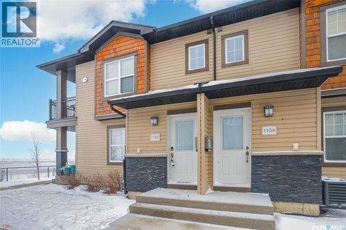 1015 Patrick Cres, Saskatoon, SK, S7W0M4 | Card Image